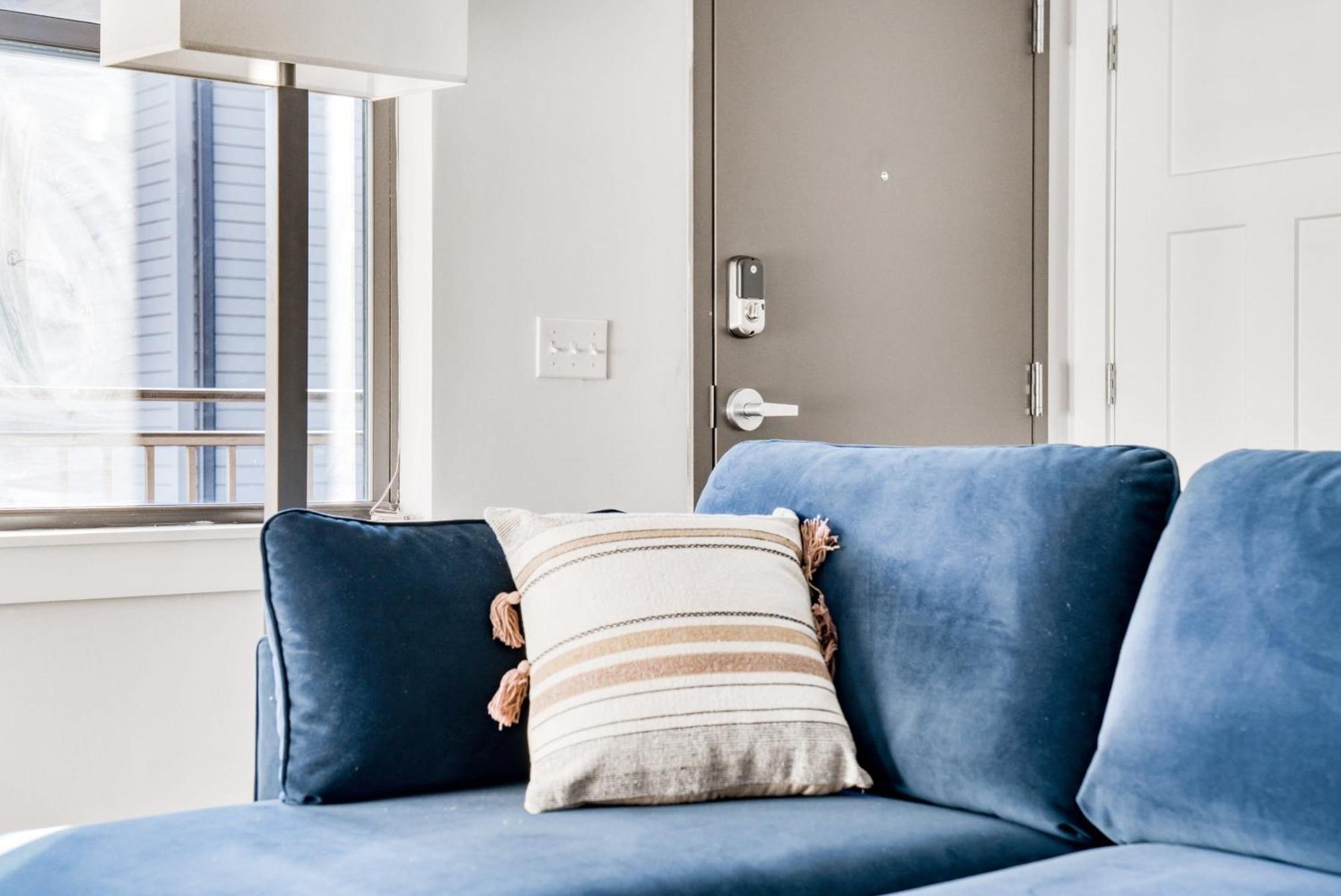 Cozysuites Music Row Bold 1Br W Free Parking Nashville Zewnętrze zdjęcie